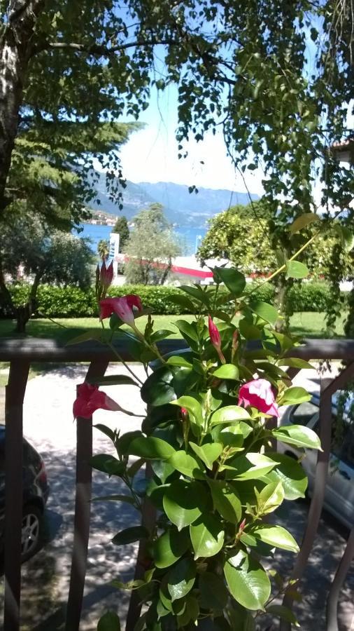 Villa Leilani B&B Sale Marasino Extérieur photo