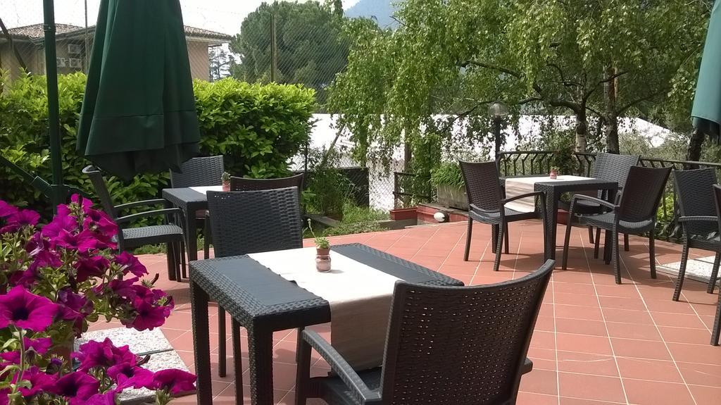 Villa Leilani B&B Sale Marasino Extérieur photo