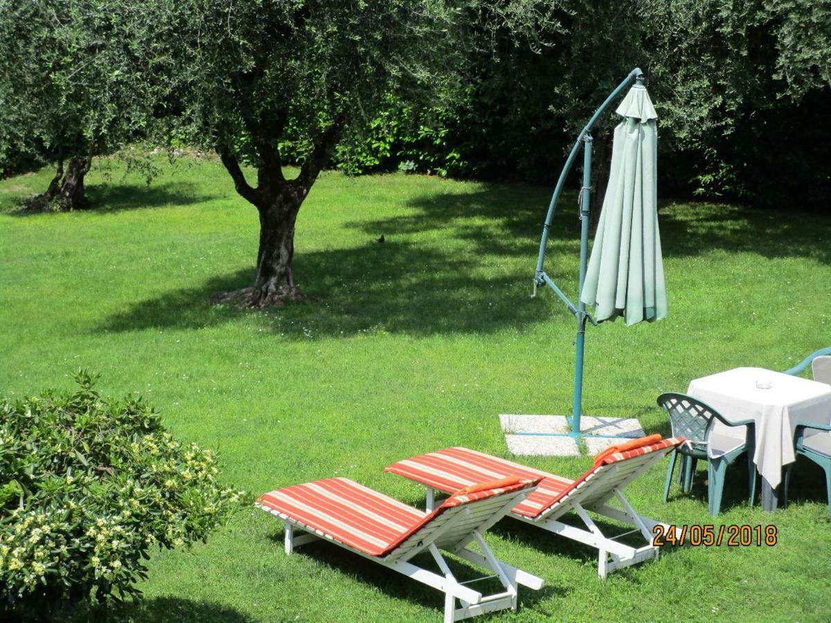 Villa Leilani B&B Sale Marasino Extérieur photo